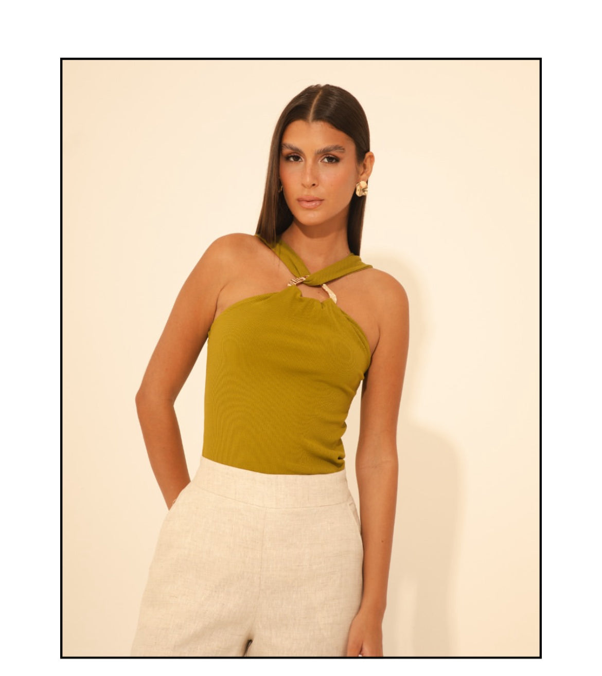 Blusa fivela