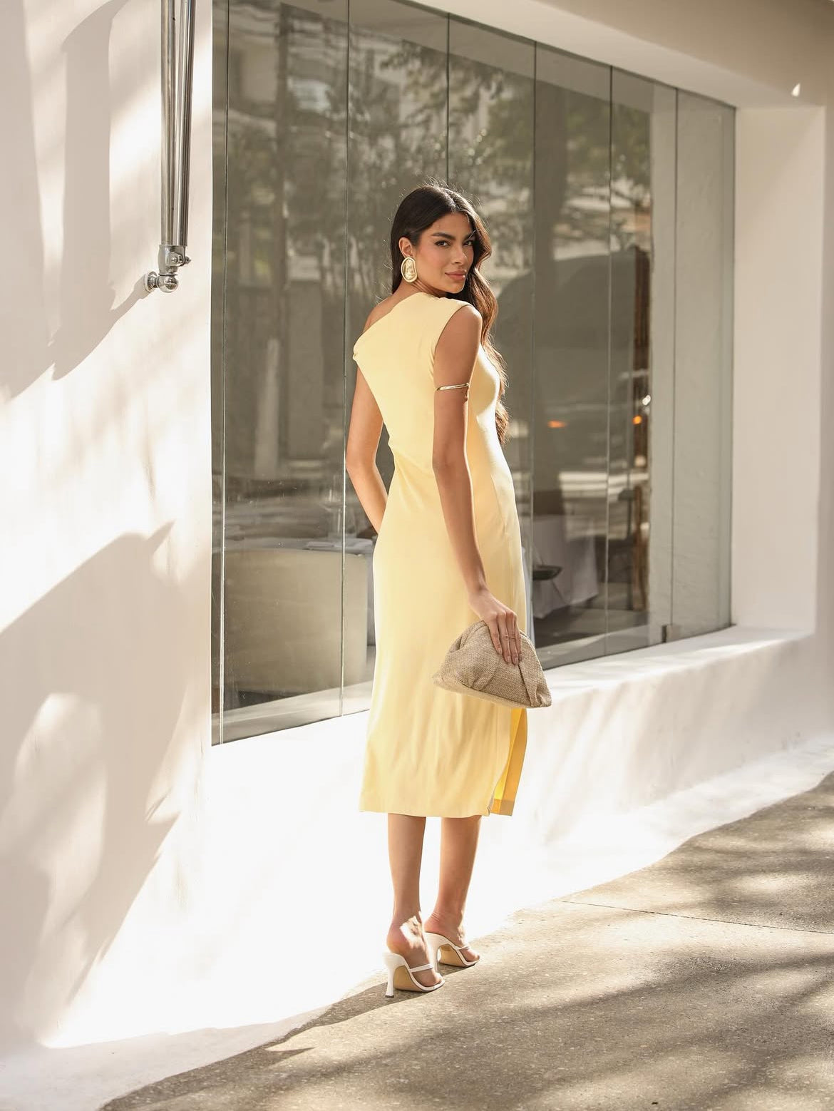 Vestido mídi