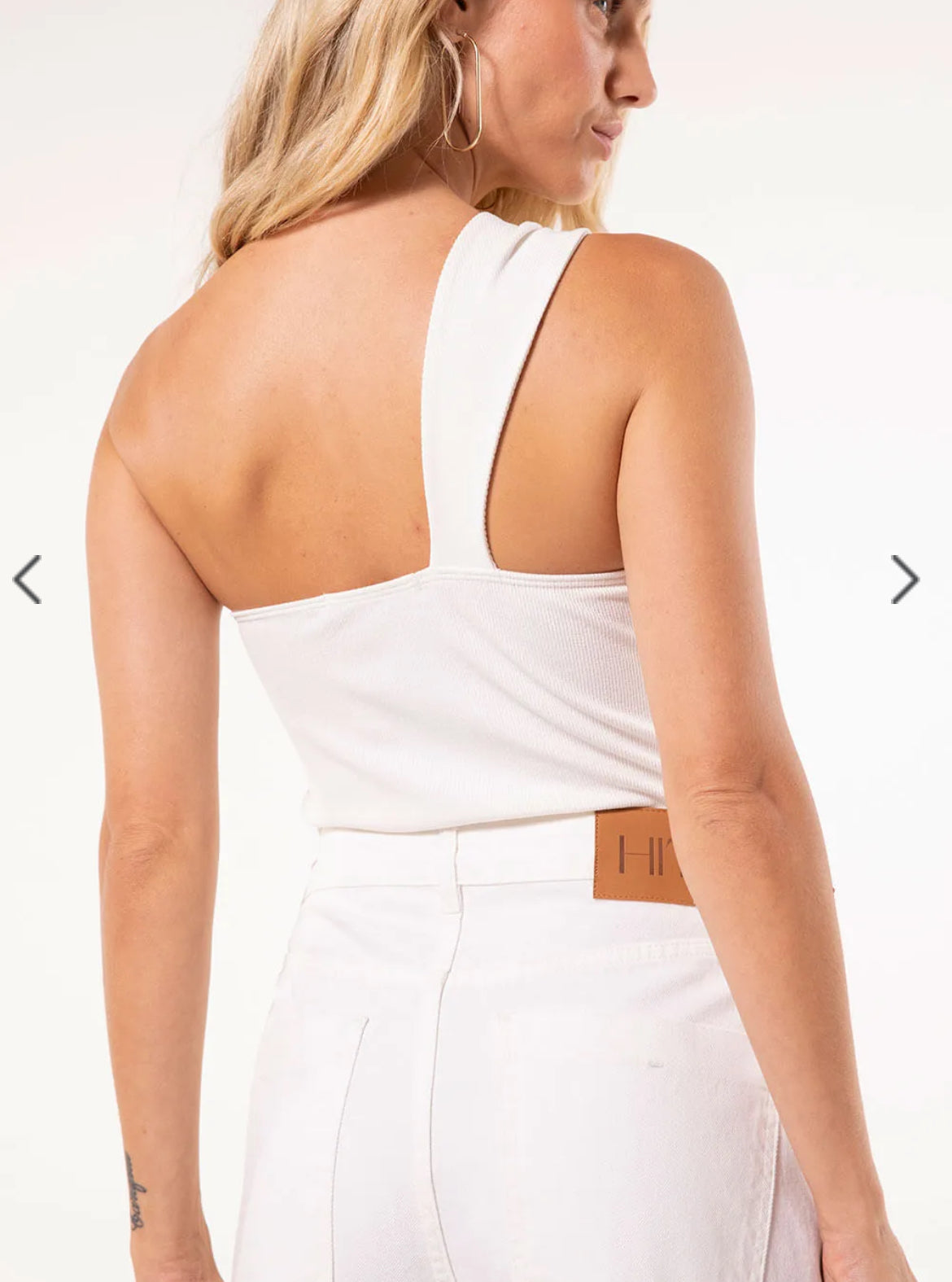 Blusa ombro único Lia