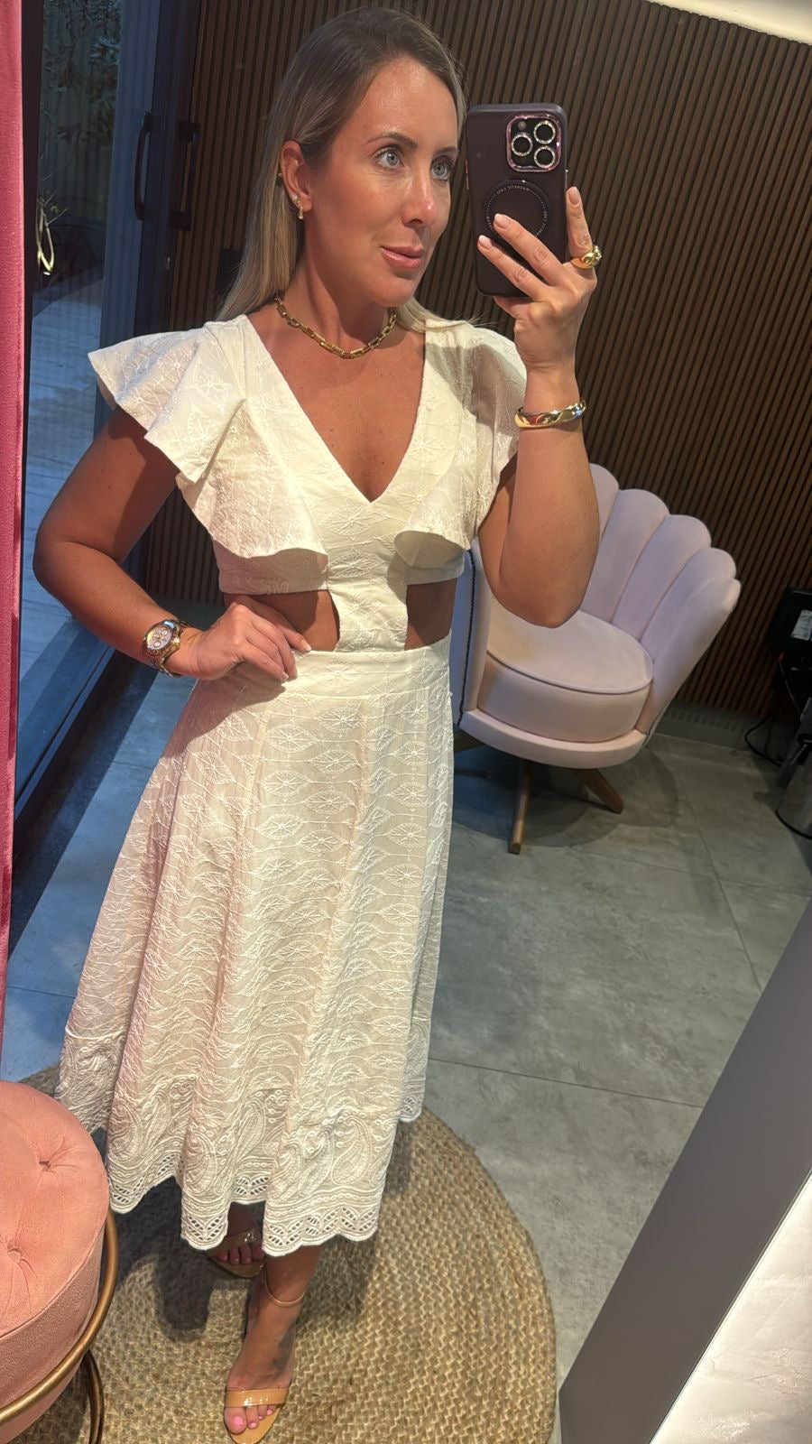 Vestido midi bordado