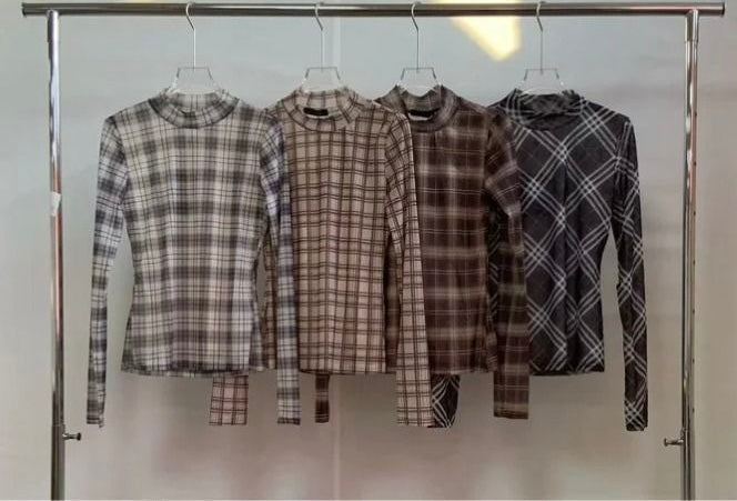 Blusa tule em xadrez