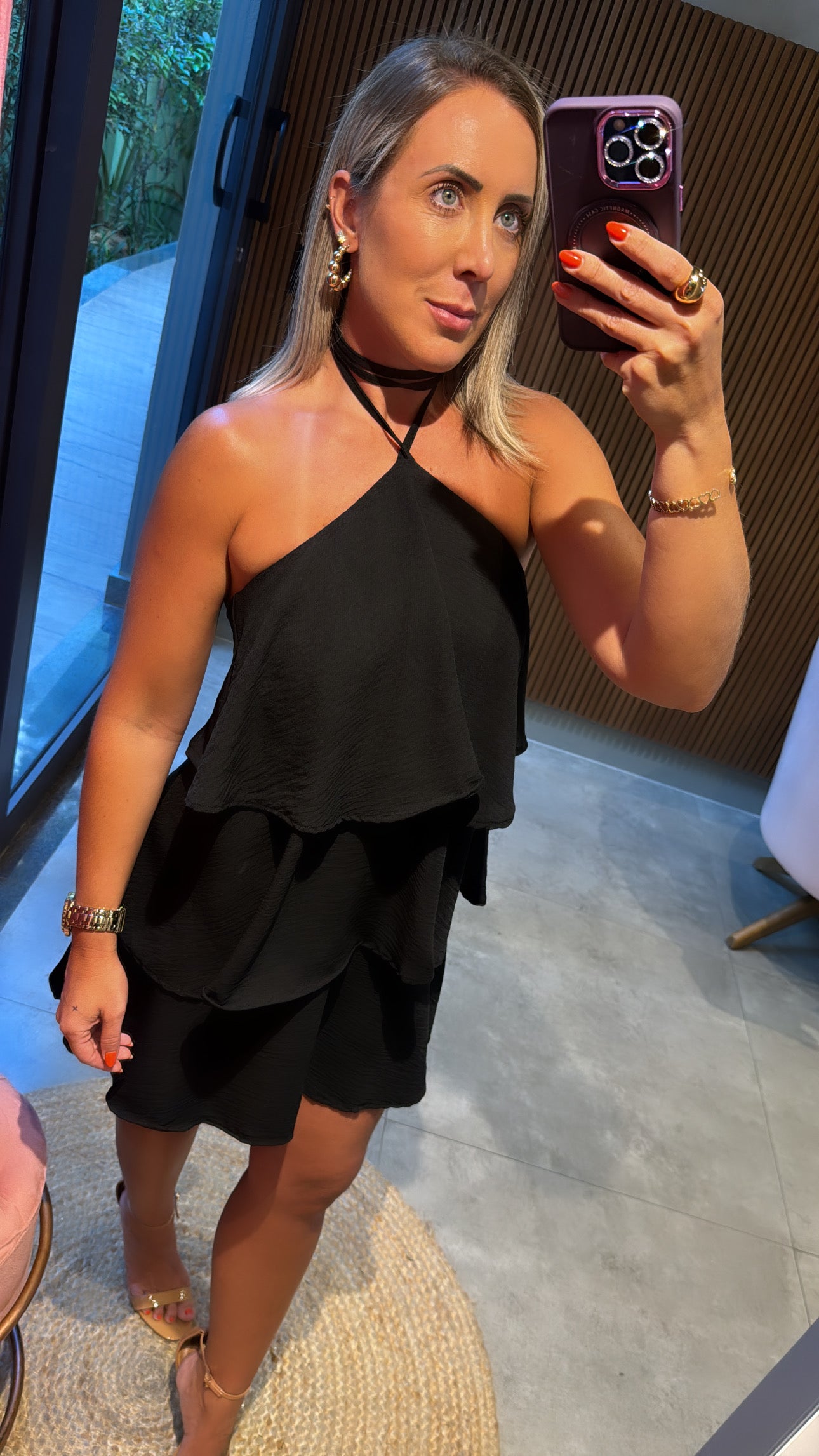 Vestido babado frente unica