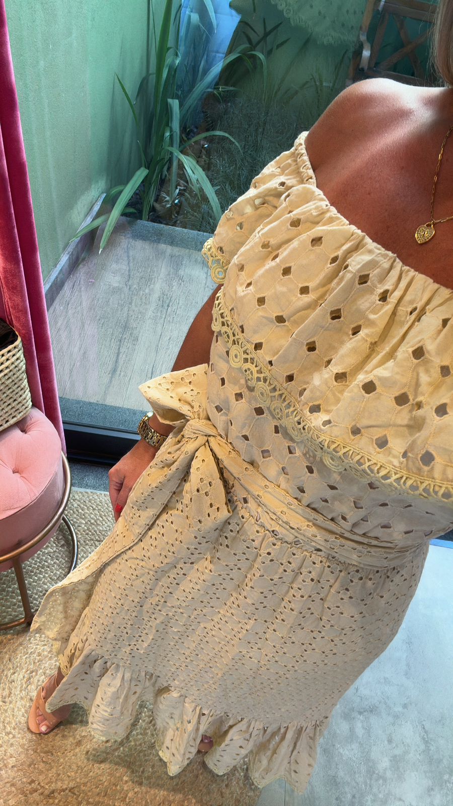 Vestido babado