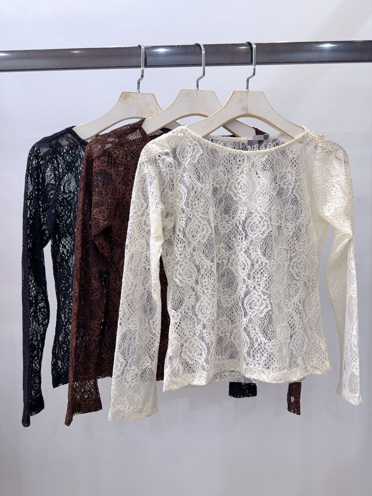 Blusa tule renda