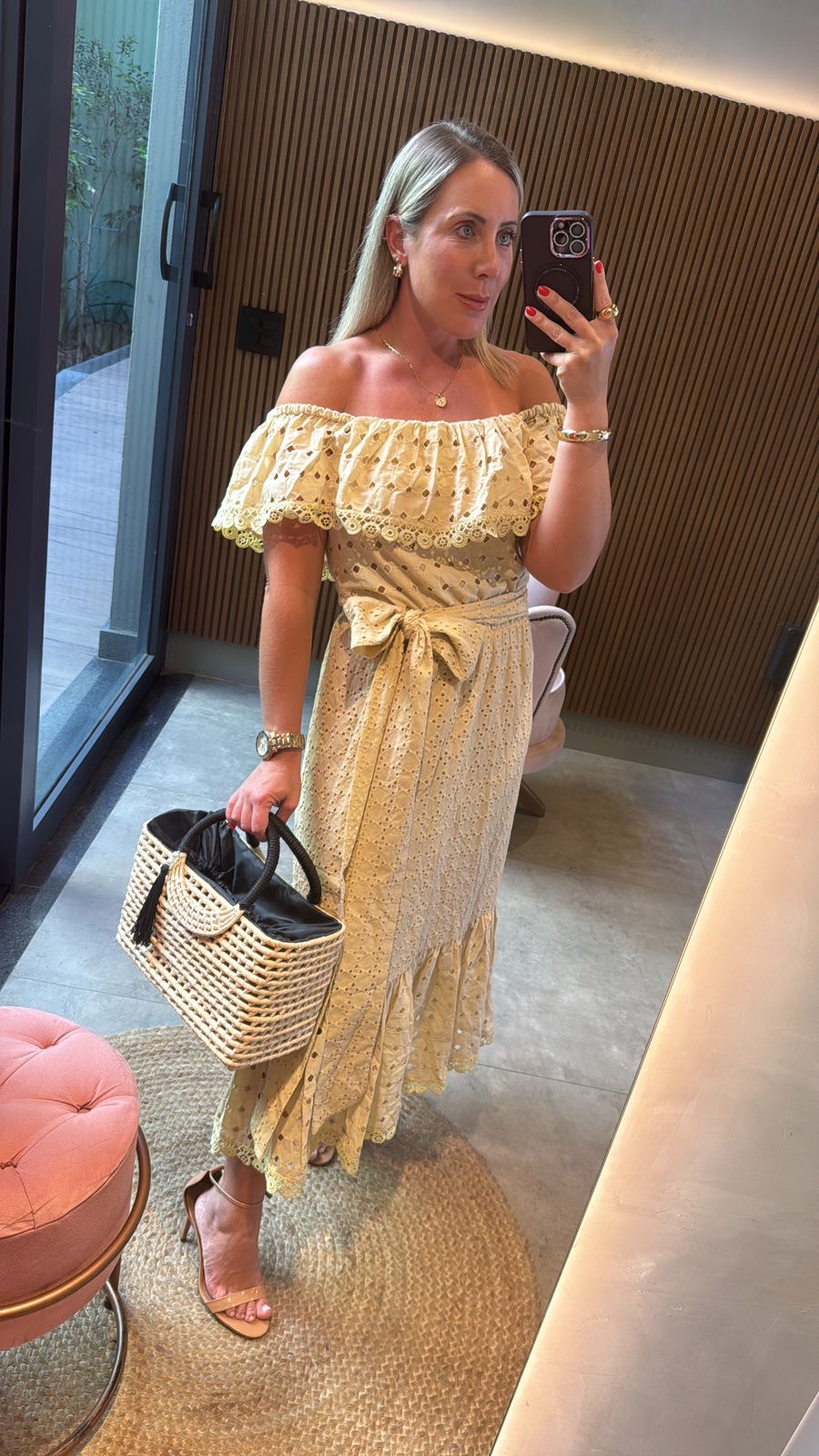 Vestido babado