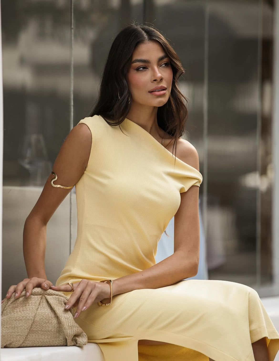 Vestido mídi