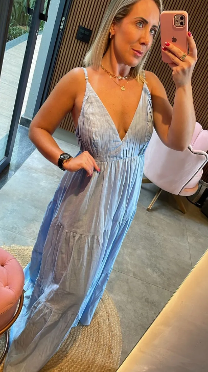 Vestido longo em linho com alça decote V