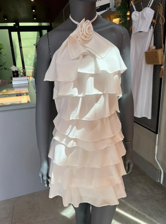 Vestido babado