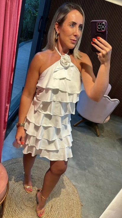 Vestido babado