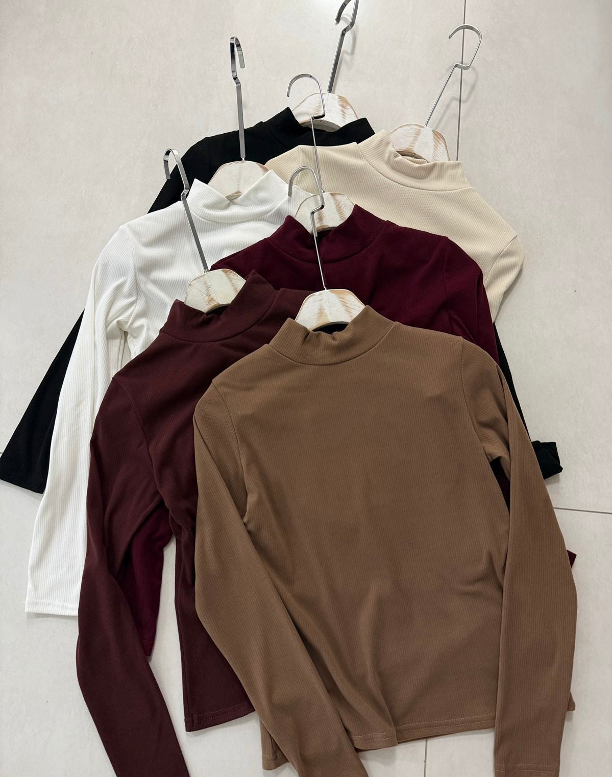 Blusa gola alta canelada toque de cashimir