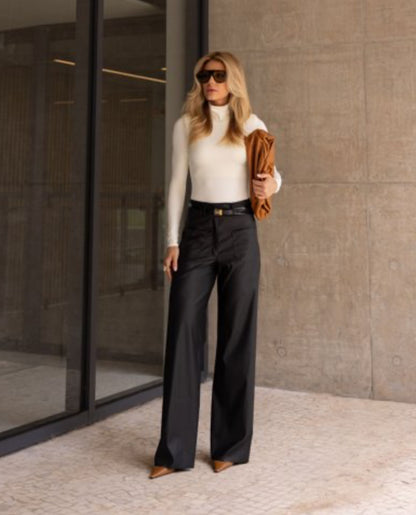 Calça PU Daiana
