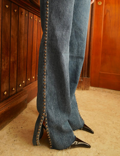 Calça jeans wide leg contorno tachas Lina média
