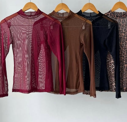 Blusa tule